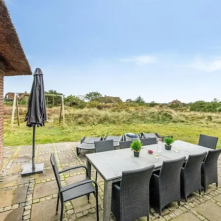 Holiday home Axeline - 300m From The Sea In Western Jutland By Interhome Blavand