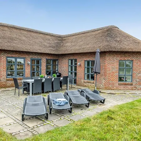 Holiday home Axeline - 300m From The Sea By Interhome