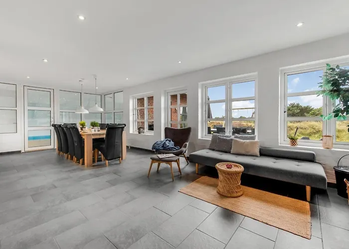 Holiday home Axeline - 300m From The Sea By Interhome Blavand